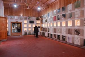 中國藝術作品搬進線上藝術館 企業(yè)管理咨詢視角下的數字化轉型策略